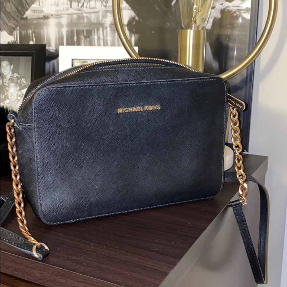 🔴 Michael kors purse! 🔴